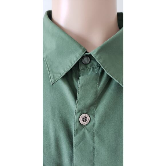 Men's Green Short Sleeve Shirt - Picture 11 of 11